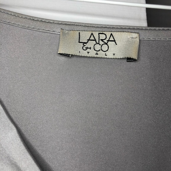 Silver blouse with 3/4 sleeve - Picture 2 of 2